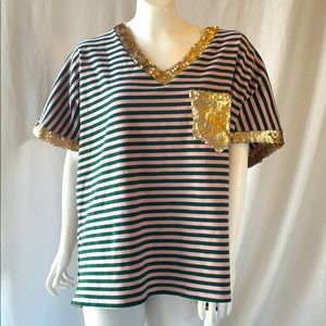 Fantastic Fawn Sequined Oversized Pocket Tee